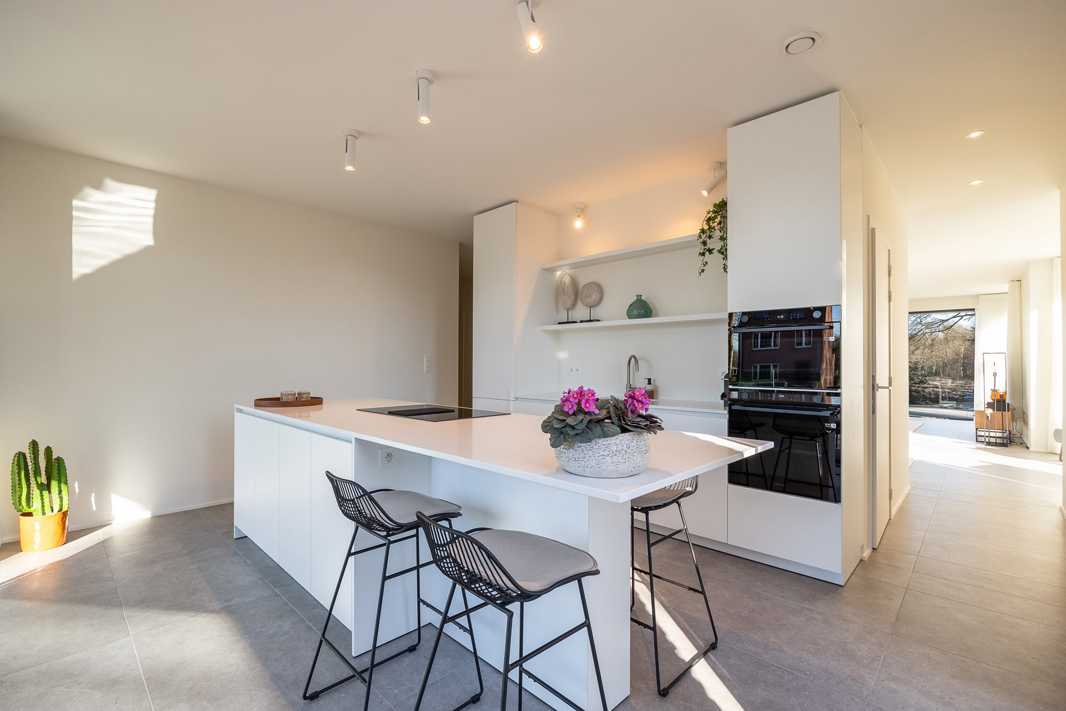 Nieuw bemeubeld app met 2 slpks, 2 badks en 2 terrassen.  - foto 4