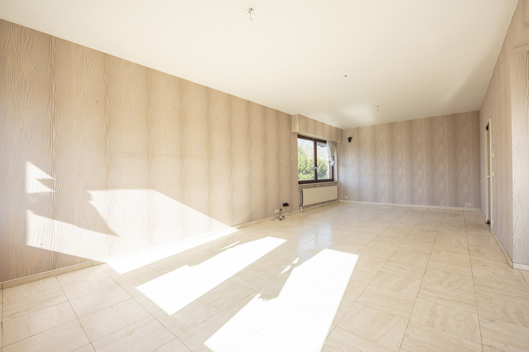 Ruim 2-slaapkamerappartement met lift, 2 terrassen en garage. - foto 4