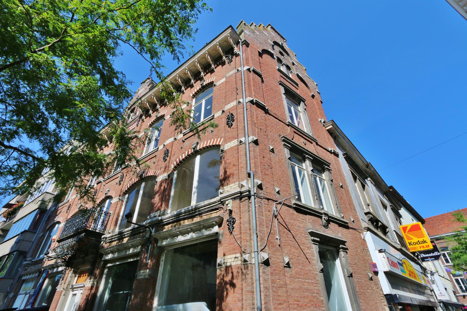 Geklasseerd gebouw centrum - veel mogelijkheden - 730 m² - foto 3