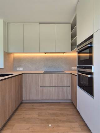 NEWARK-WAAS - Are you looking for a renovated ground-floor apartment? Then take a quick look! Some assets at a glance: * Quality renovated * Sunny...