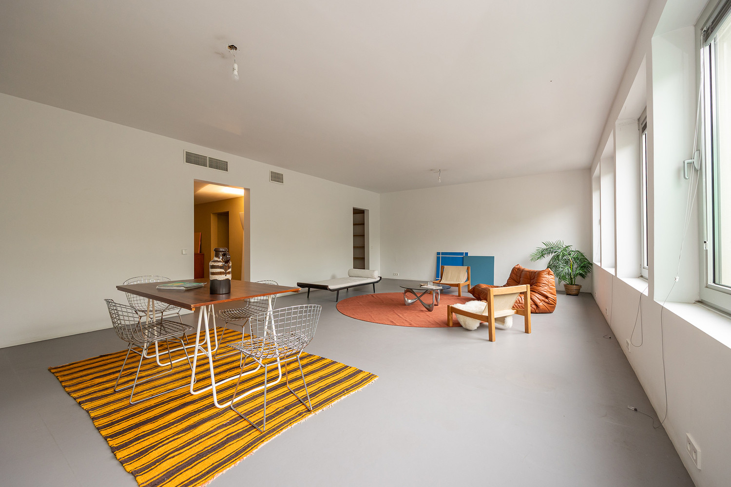 Architecturaal gerenoveerd en energiezuinig (EPC B) appartement van 215 m² met aangenaam terras op toplocatie op het Zuid - photo 4
