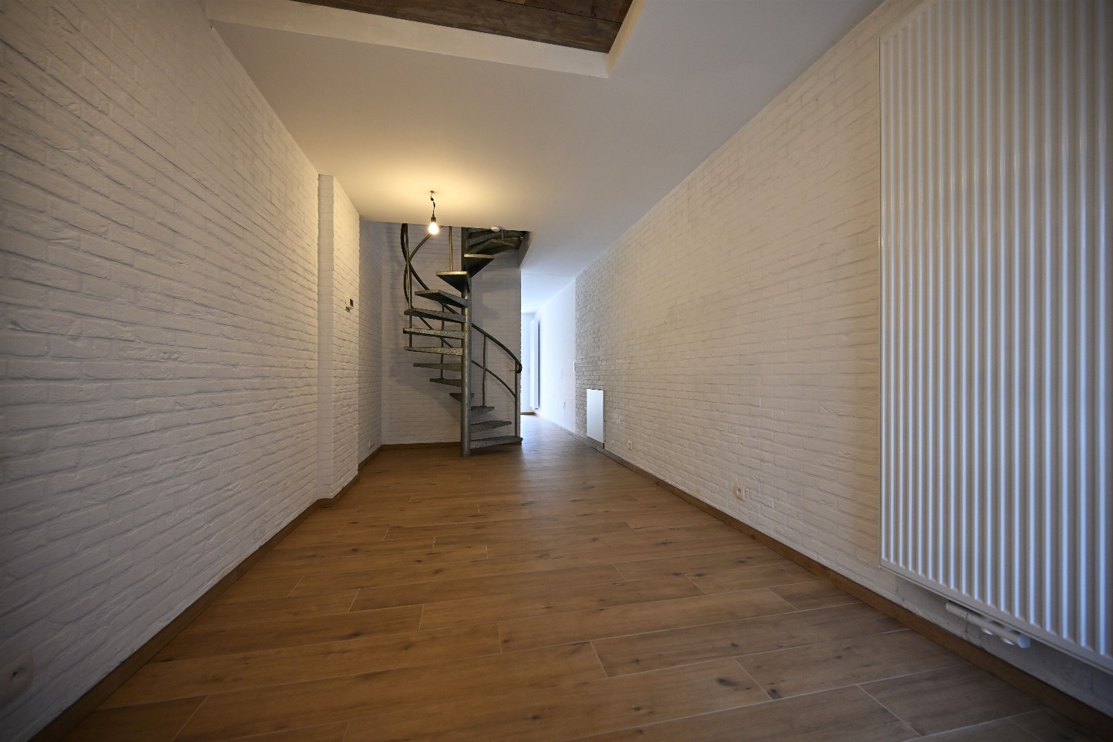 Gerenoveerd knus huis met 2 slpks en tuin te Balgerhoeke - foto 4