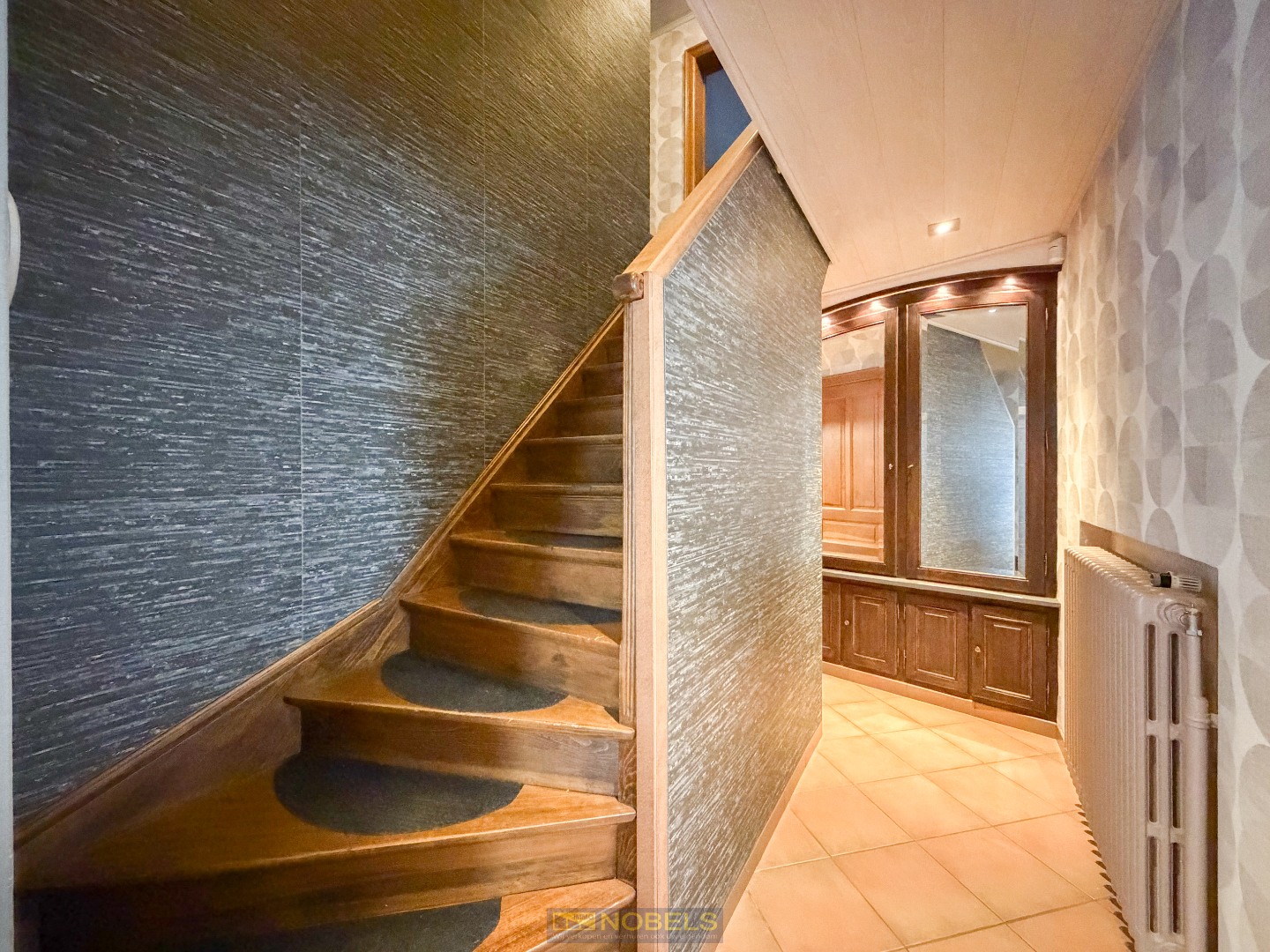 Te koop, Instapklare gezinswoning met loods van ca. 400 m² op strategische ligging te Geraardsbergen! - foto 4