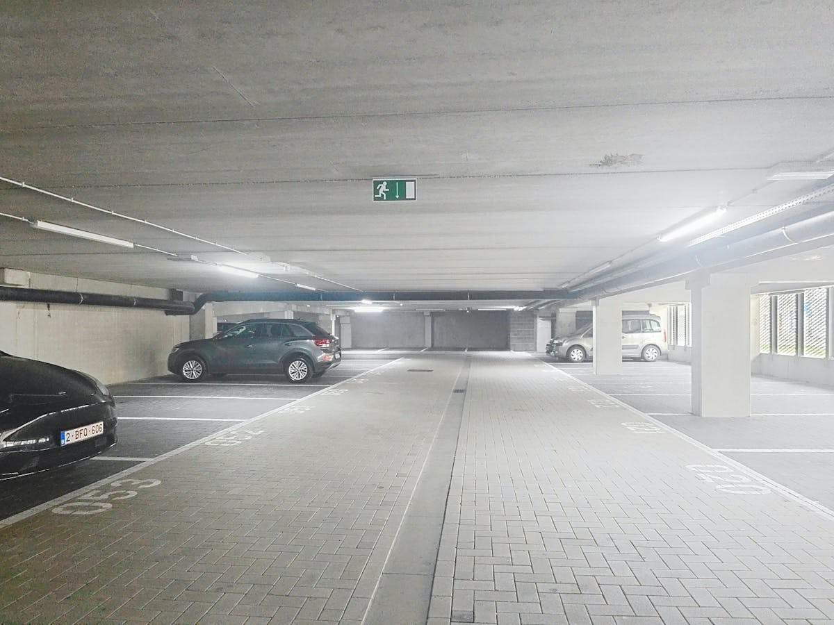 4 parking spaces for sale near Blankenberge station - photo 3