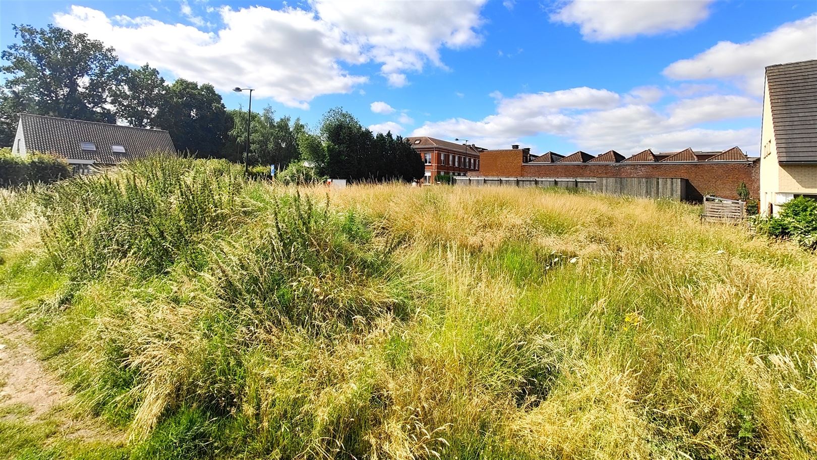 Projet de terrain pour appartements ou maisons - photo 5