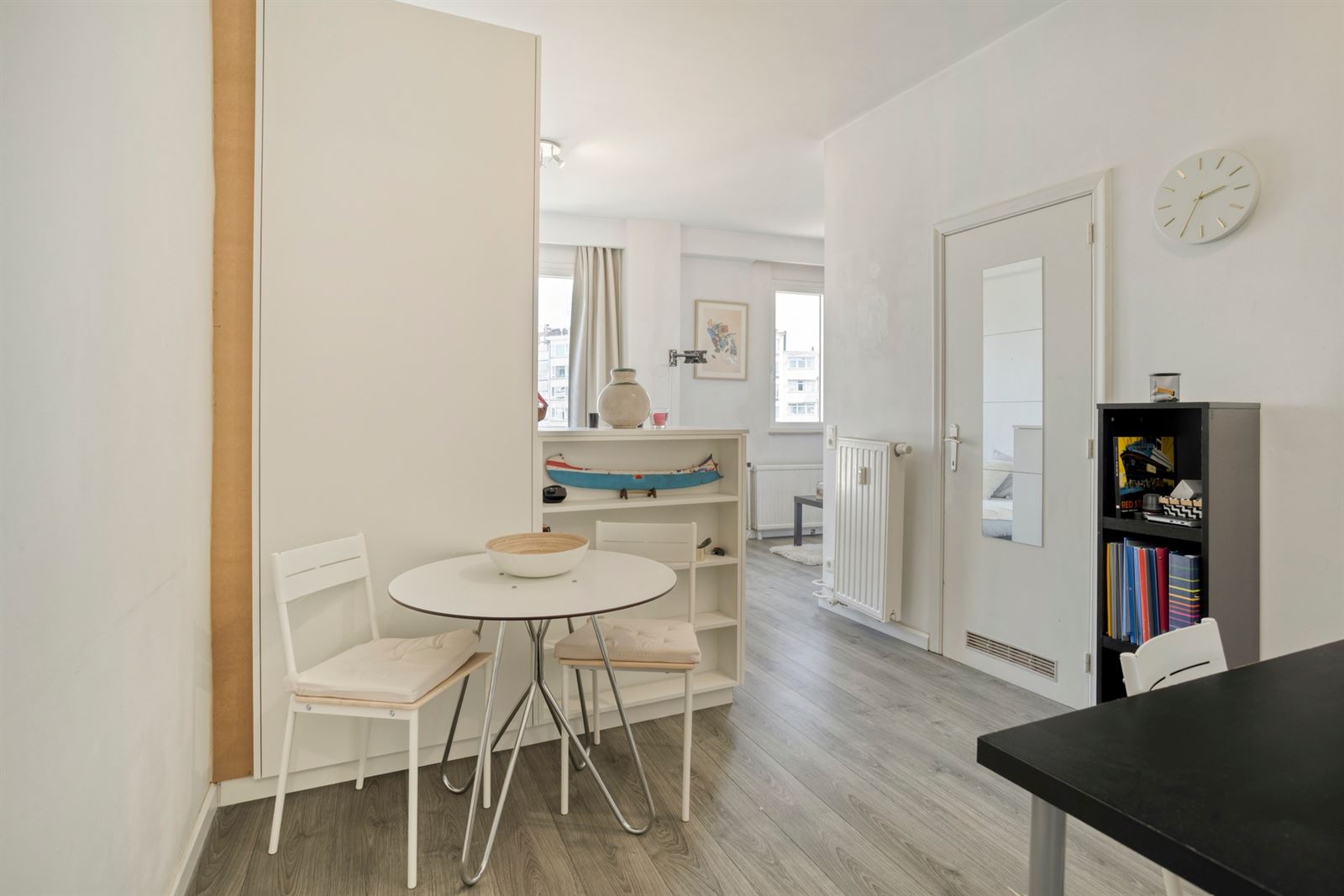 TOP LOCATIE, SMAAKVOL VOLLEDIG GERENOVEERDE STUDIO! - foto 4