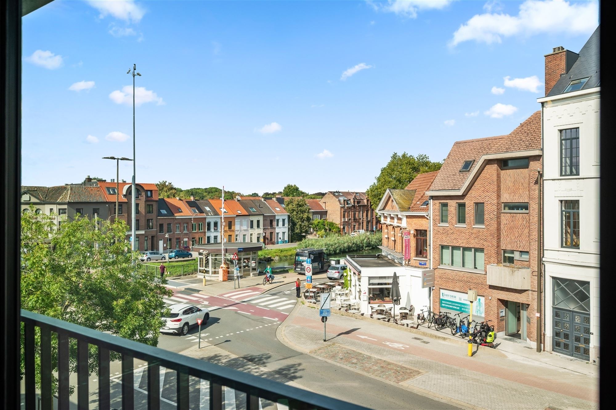 Vernieuwd luxe-appartement met 2 kamers, zicht op de Vaart - foto 4