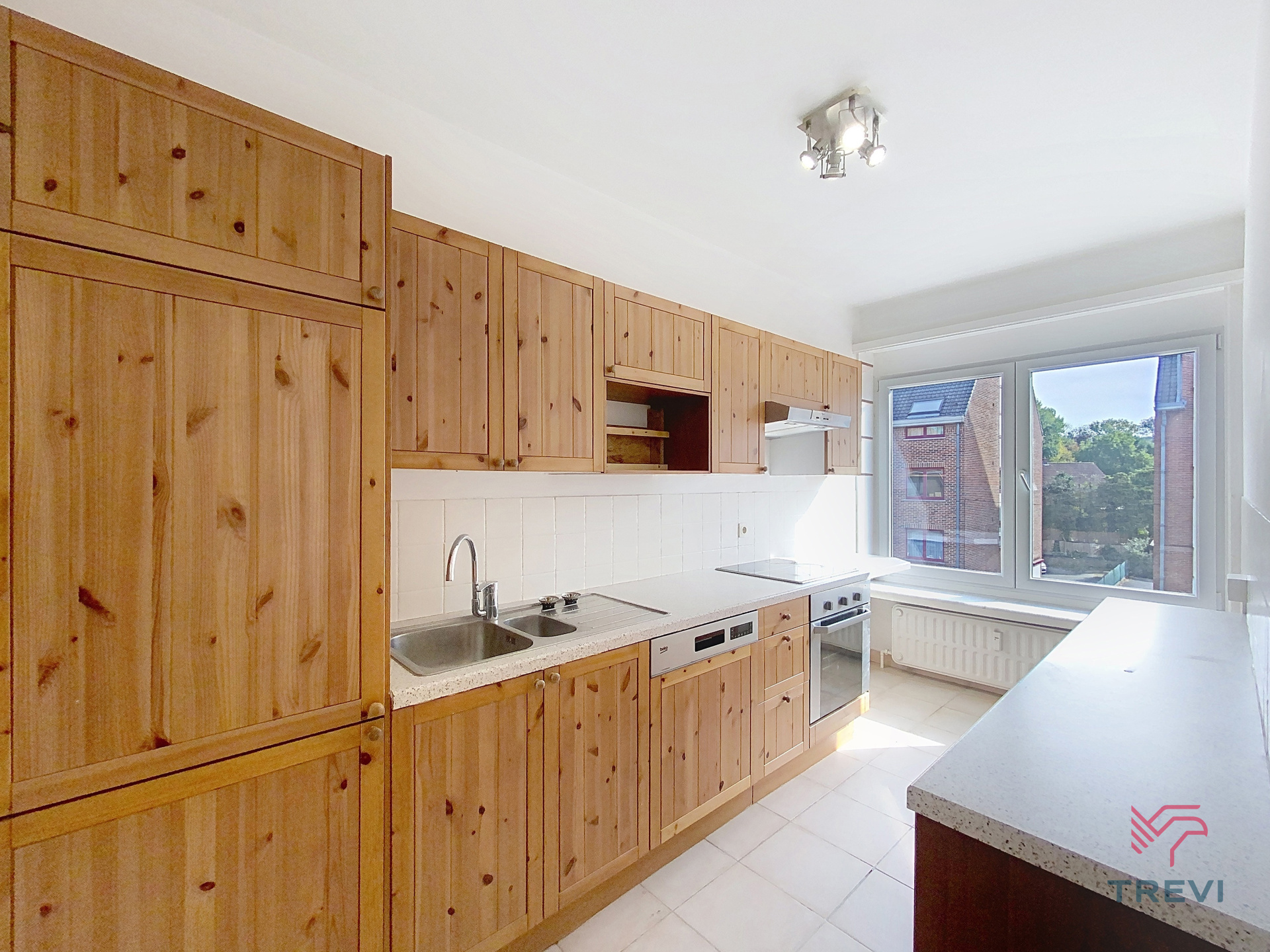 Appartement met 2 slaapkamers en parkeerplaats - foto 5