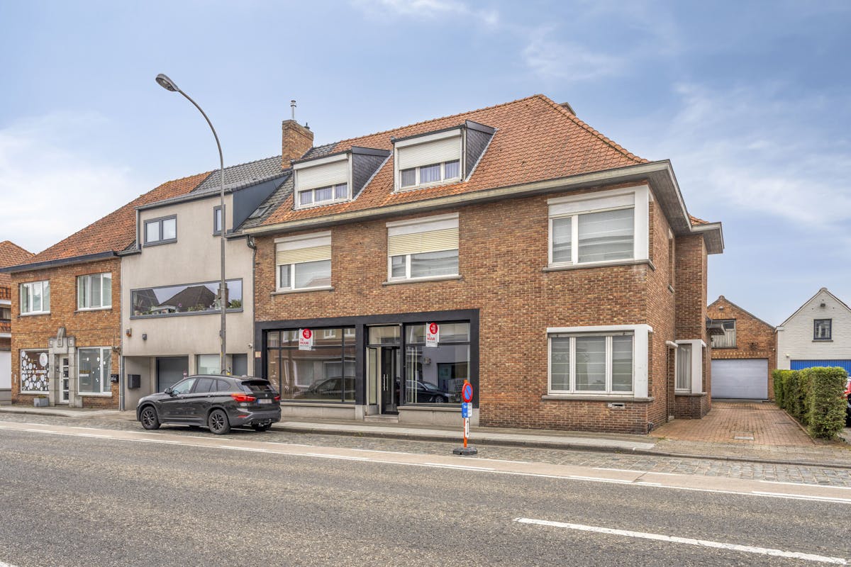 Espace commercial avec une visibilité maximale à Loppem - photo 1