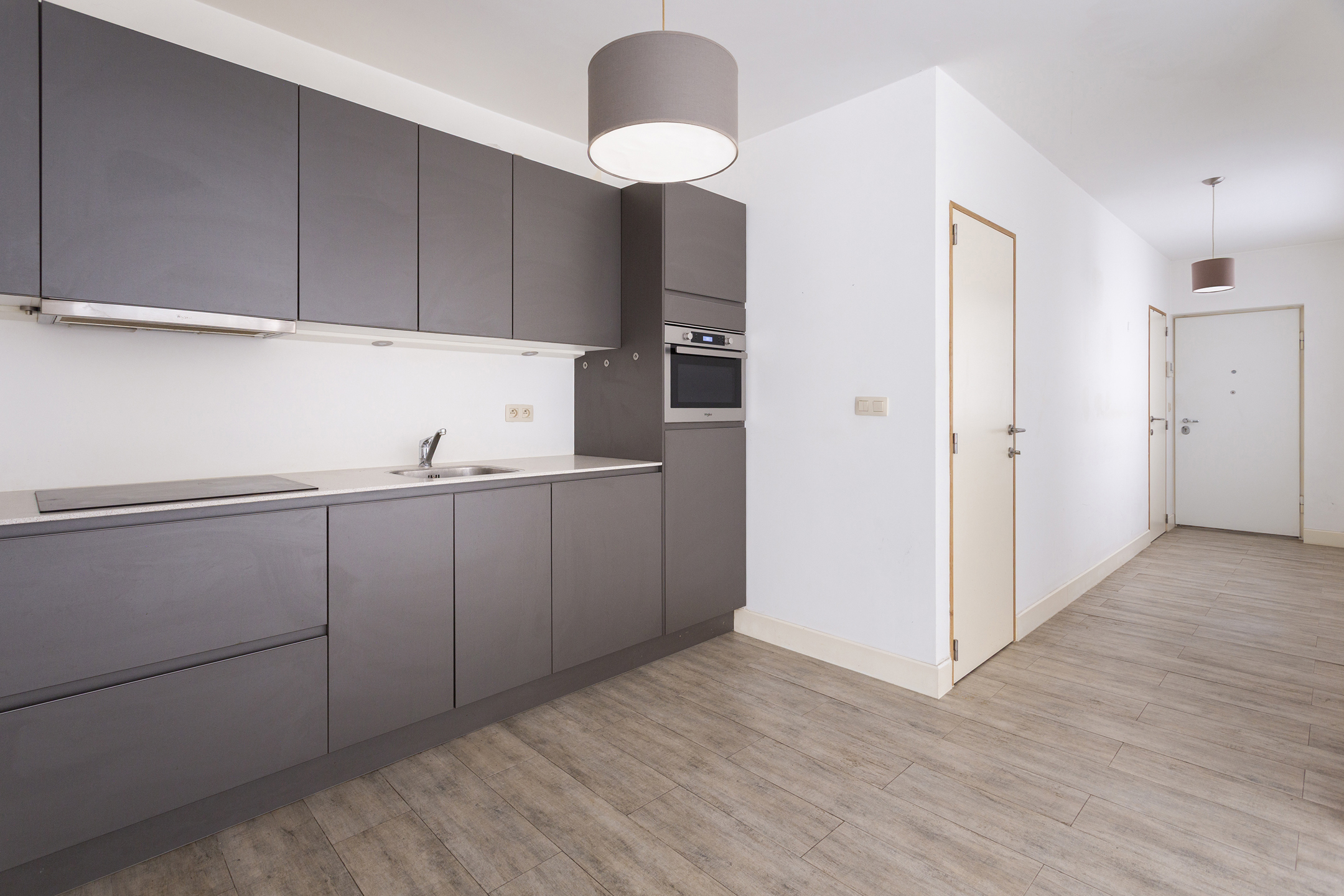 Apartment for sale in Antwerp with 1 bedroom - photo 2