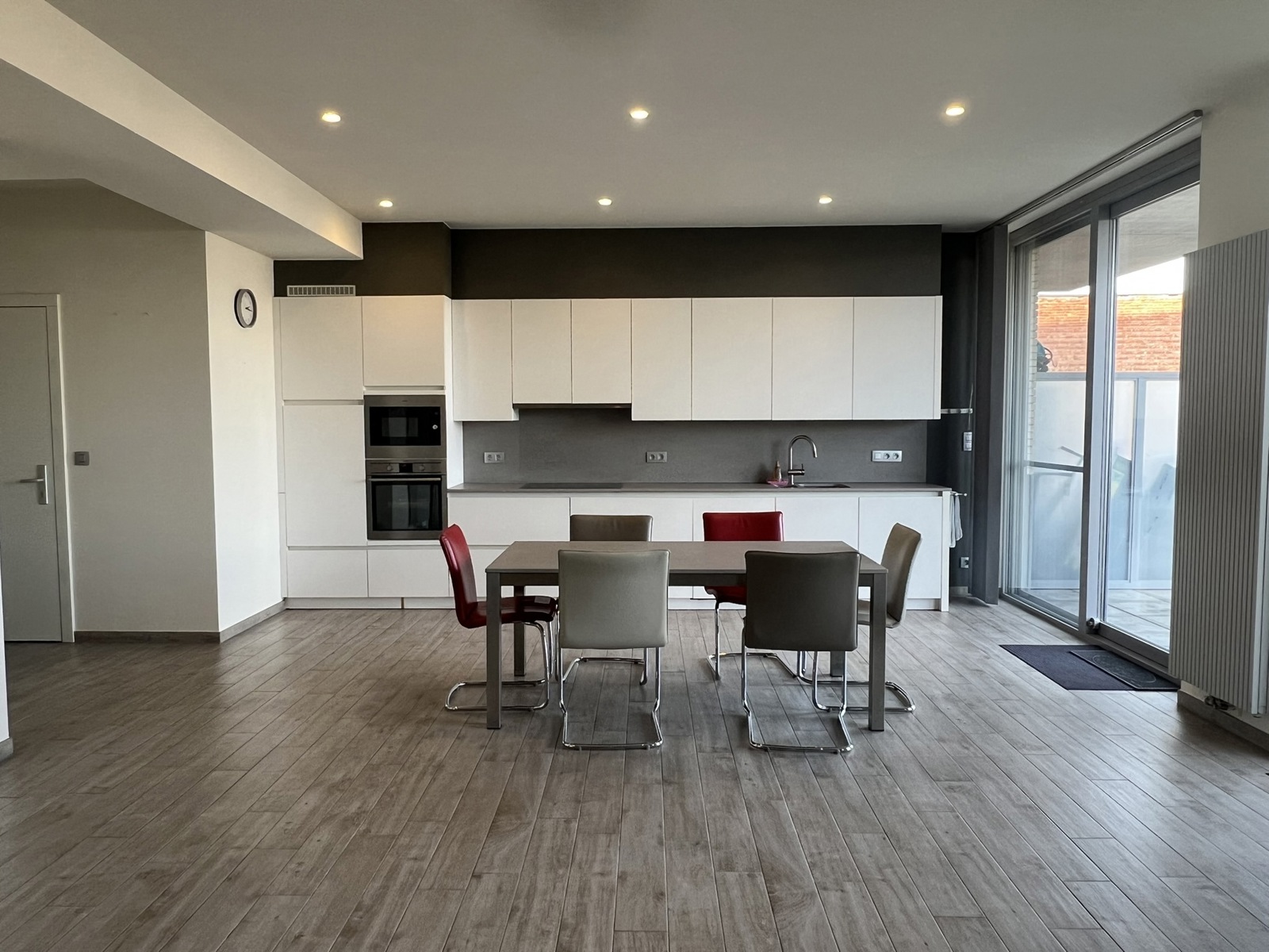 Appartement à louer à Heist-Op-Den-Berg avec 1 chambre - photo 2