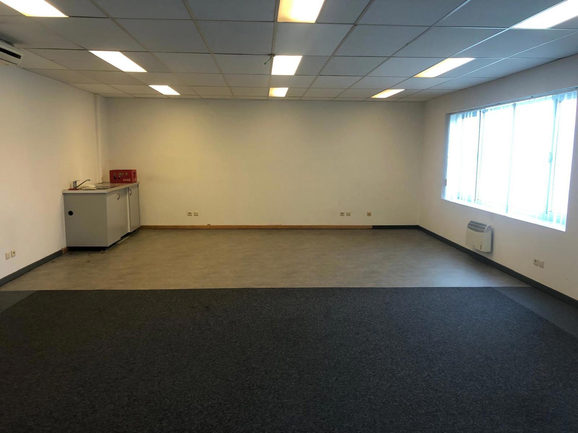 Magzijn met kantoor te Mechelen-Zuid - foto 5