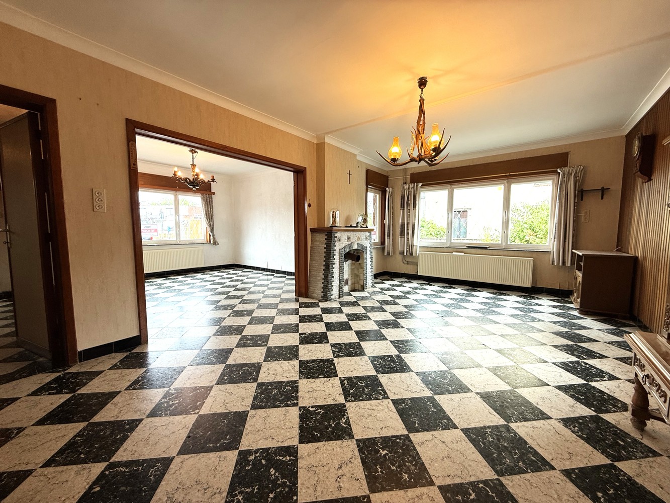 Commercial à vendre à Tielt-Winge avec 5 chambres - photo 2