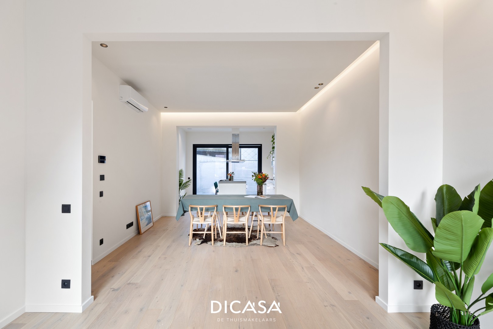 Totaal gerenoveerde woning met karakter en drie slaapkamers - foto 5