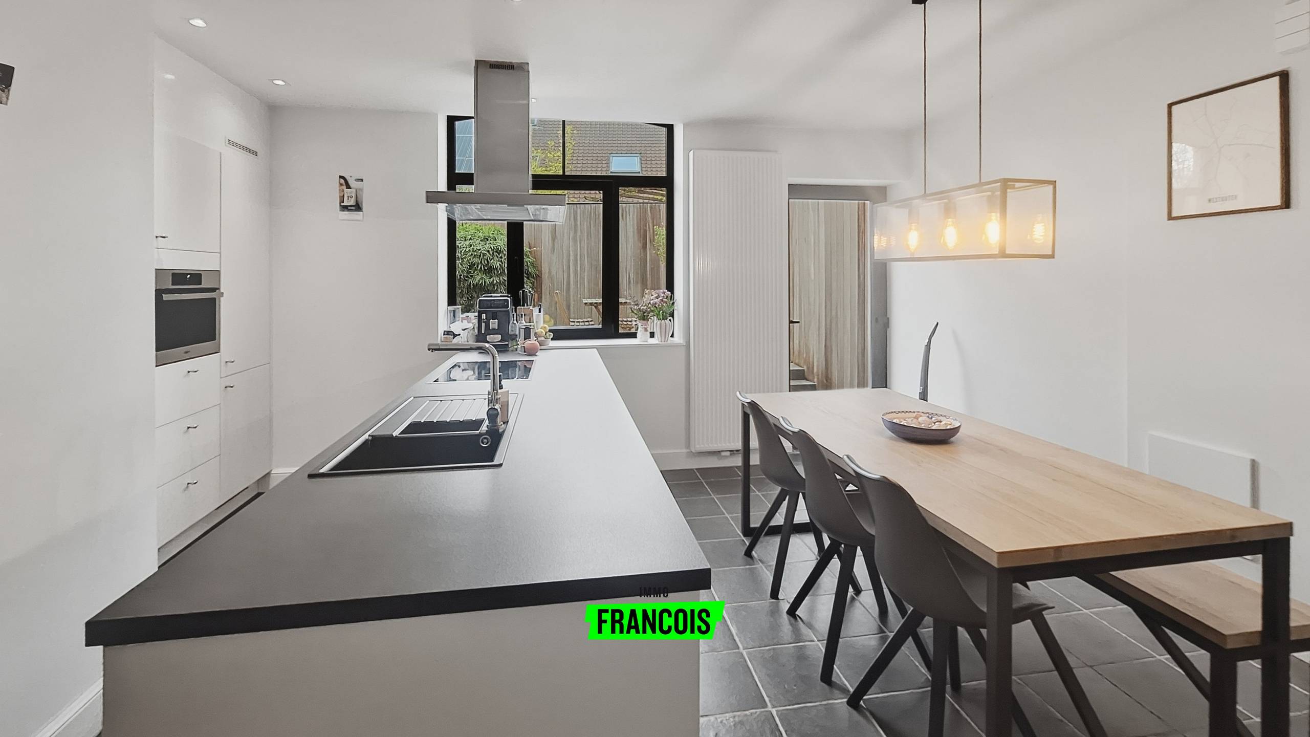 Instapklare woning met 4 slaapkamers, terras (33m²) en gunstig EPC B in hartje Poperinge. - foto 5