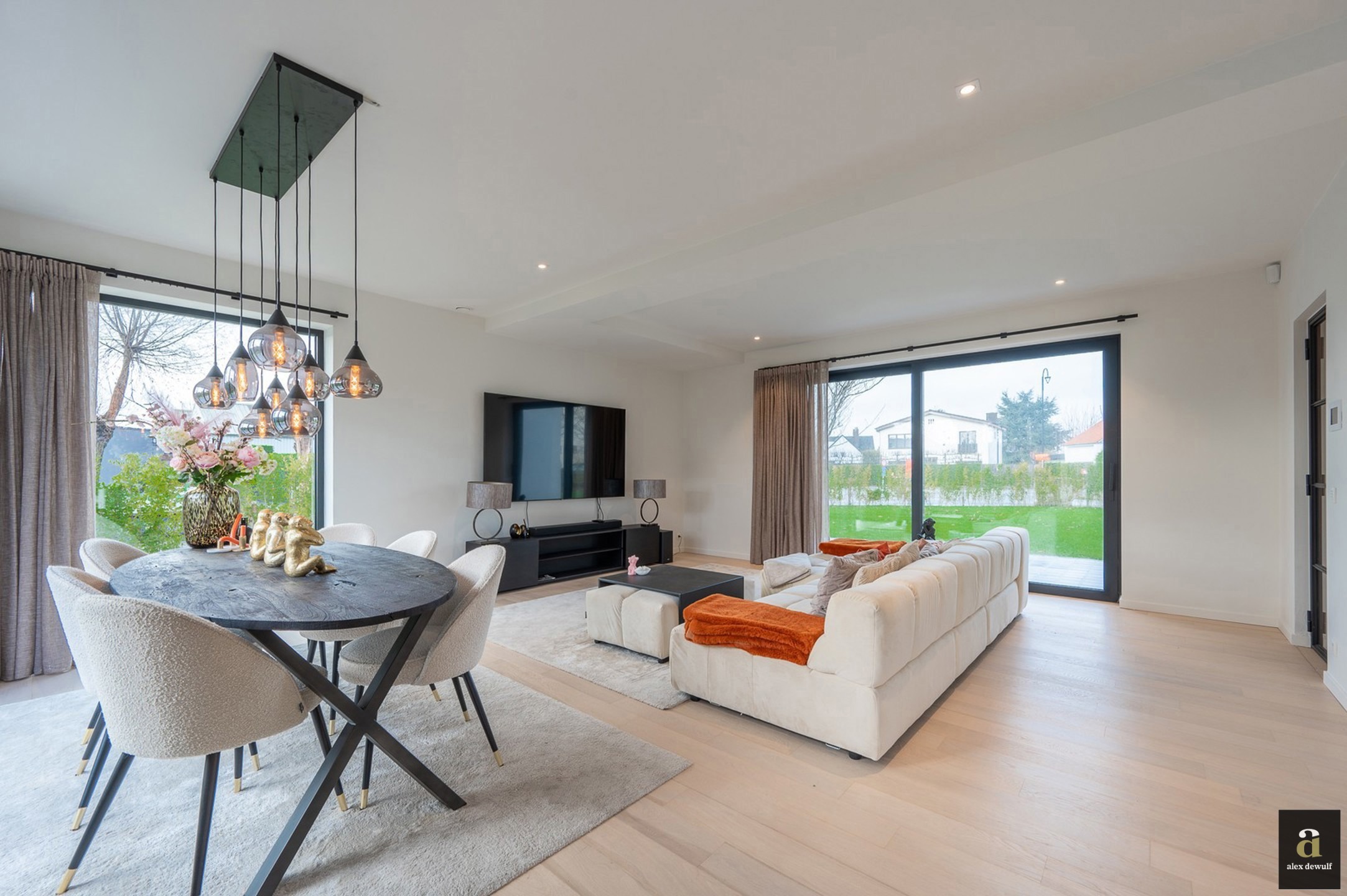 Alleenstaande moderne villa gelegen in een rustige residentiële omgeving te Knokke - foto 5