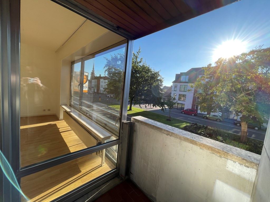 Appartement à louer à Bruges avec 2 chambres - photo 2
