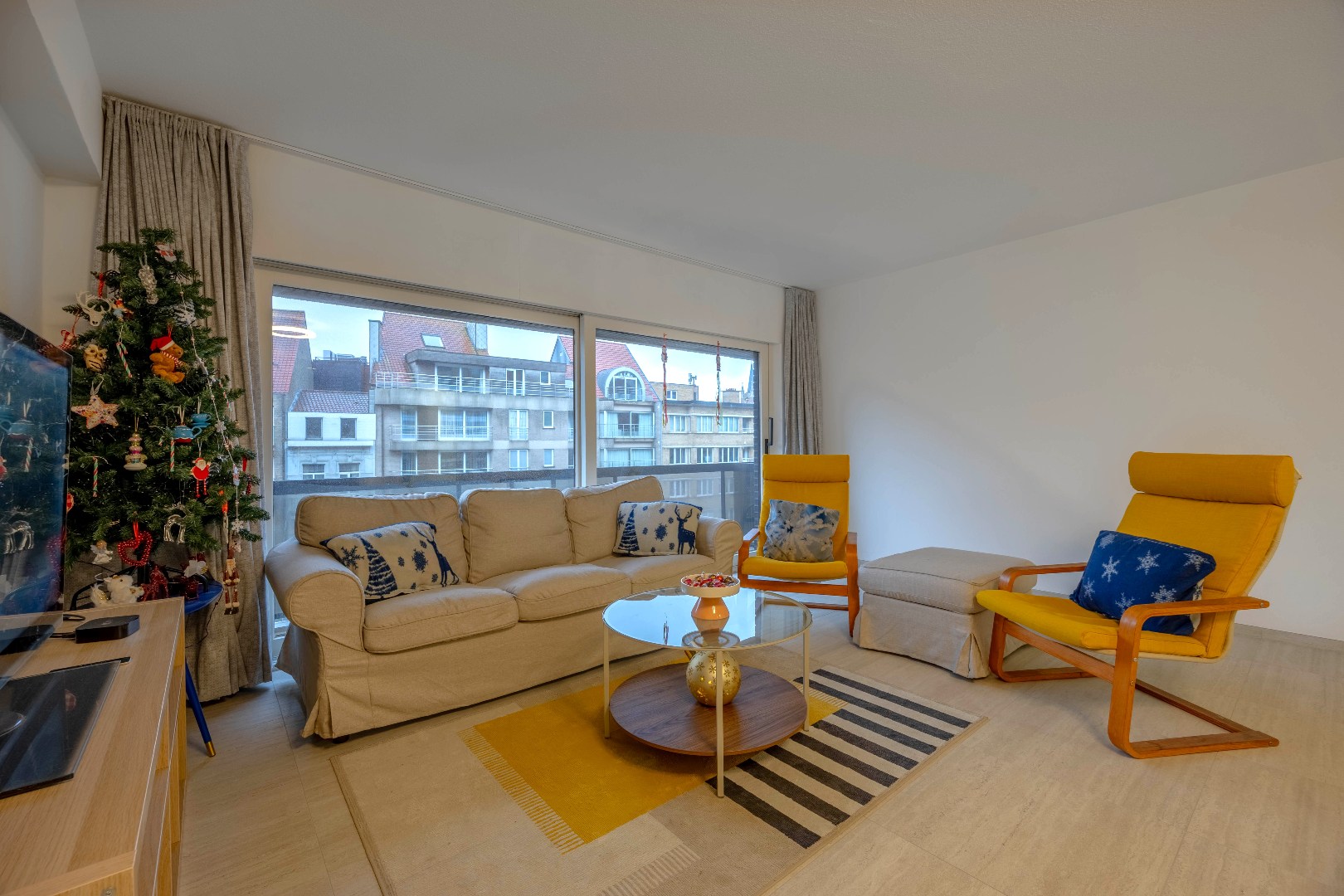 Gerenoveerd appartement aan de achterzijde van de zeedijk. - foto 4