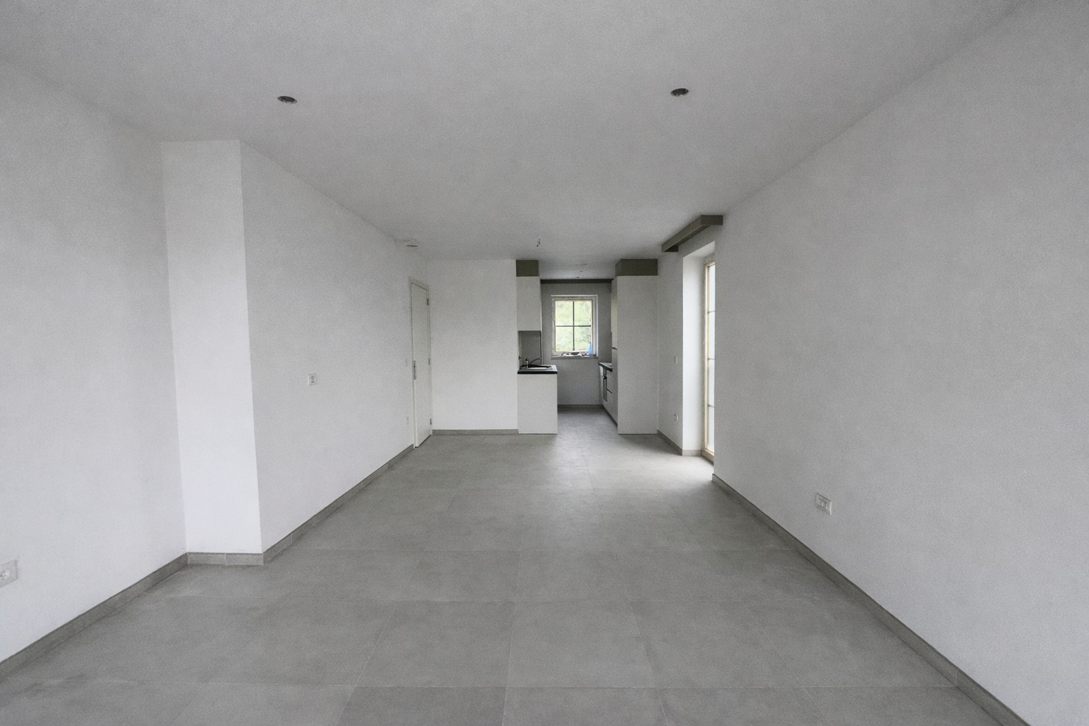 Nieuwbouwappartement te huur in centrum Nazareth - photo 4