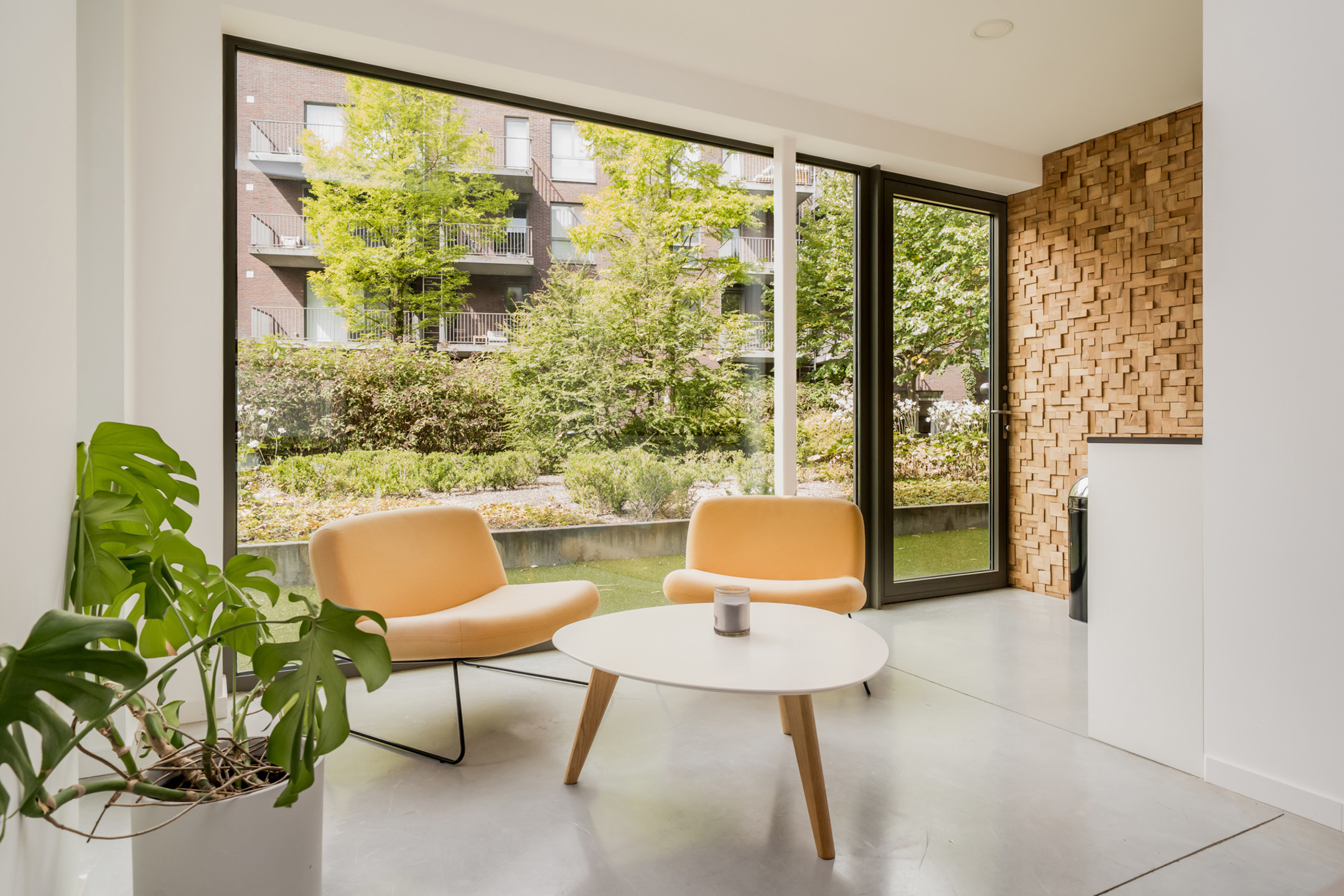 Commercial for sale in Antwerp - photo 1