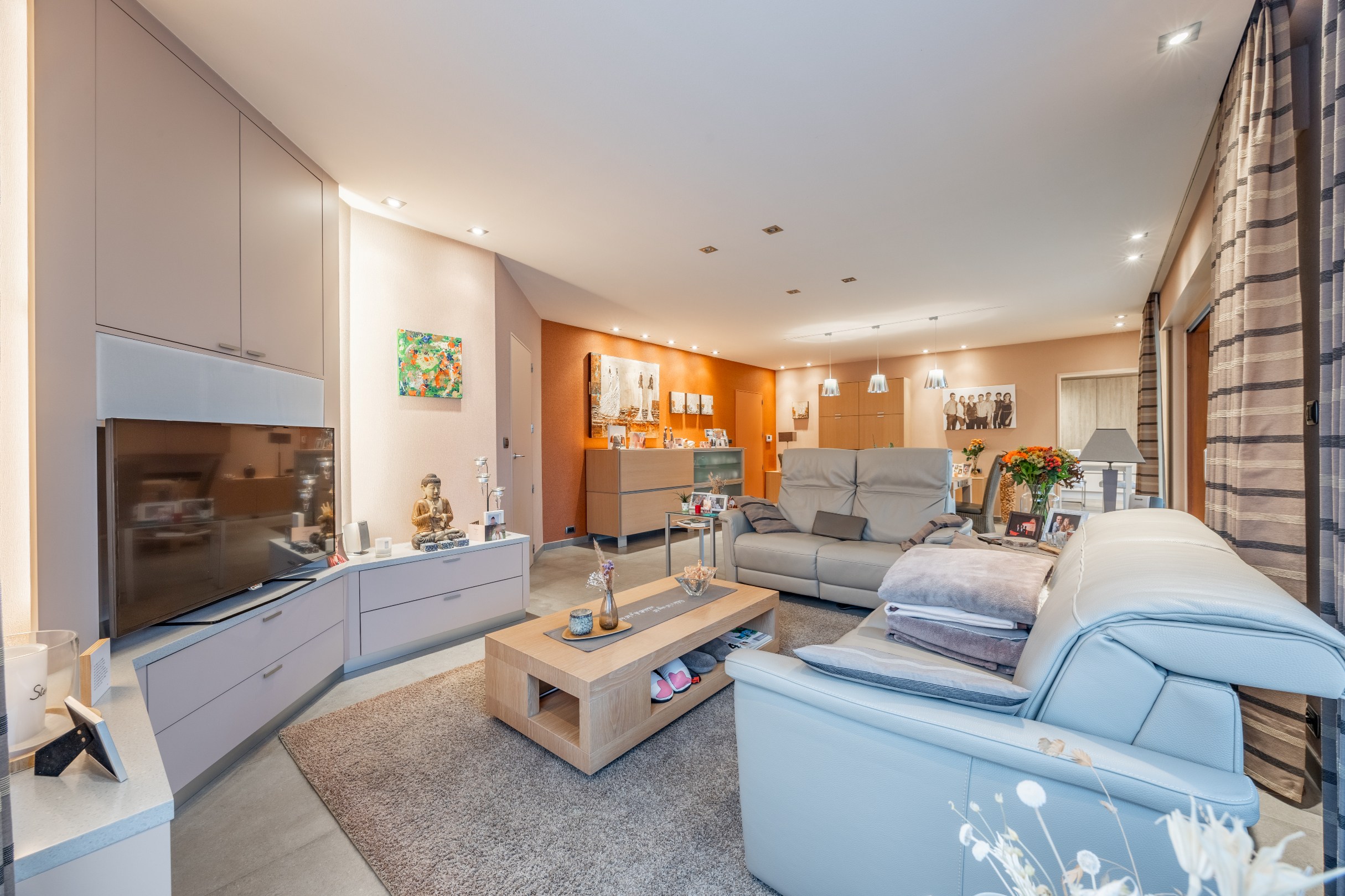 UNIEKE EIGENDOM MET ATELIER OP 960 M² - foto 4