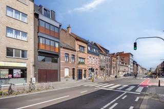**Lichtrijke studio te Heverlee**Deze lichtrijke studio bevindt zich net buiten de ring van Leuven. Op minder dan 10 minuten fietsen zit je in de...
