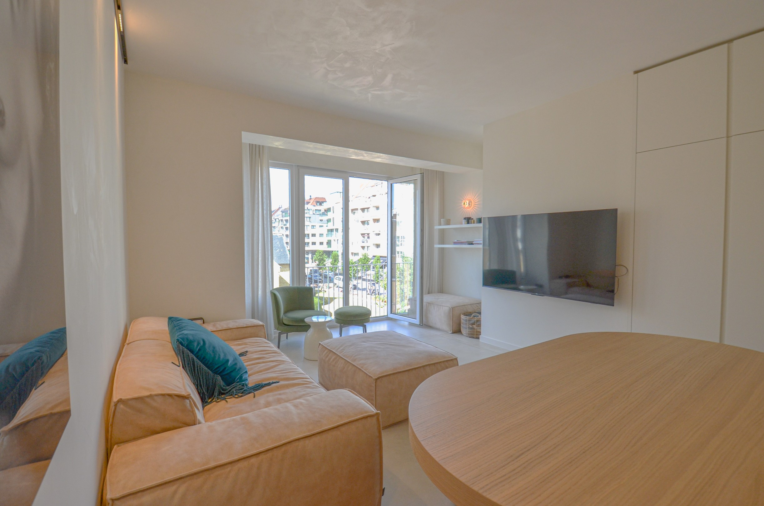 Stijlvol appartement met een open zicht gelegen nabij de Dumortierlaan. - foto 5