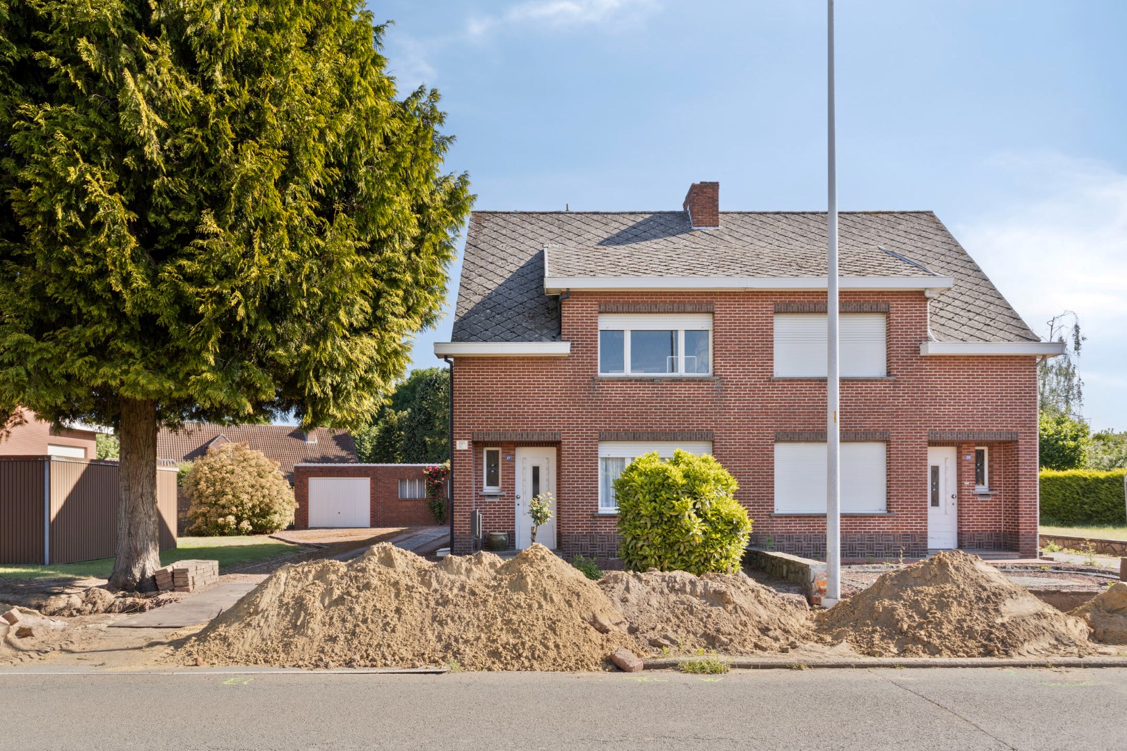 House for sale in Herentals with 3 bedrooms - photo 1