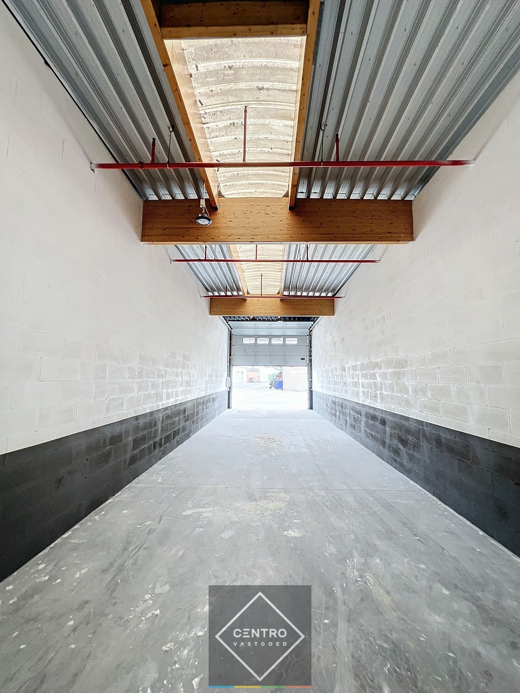 Instapklare loods voor OPSLAG te huur 91m² te Rumbeke (Roeselare). - photo 5