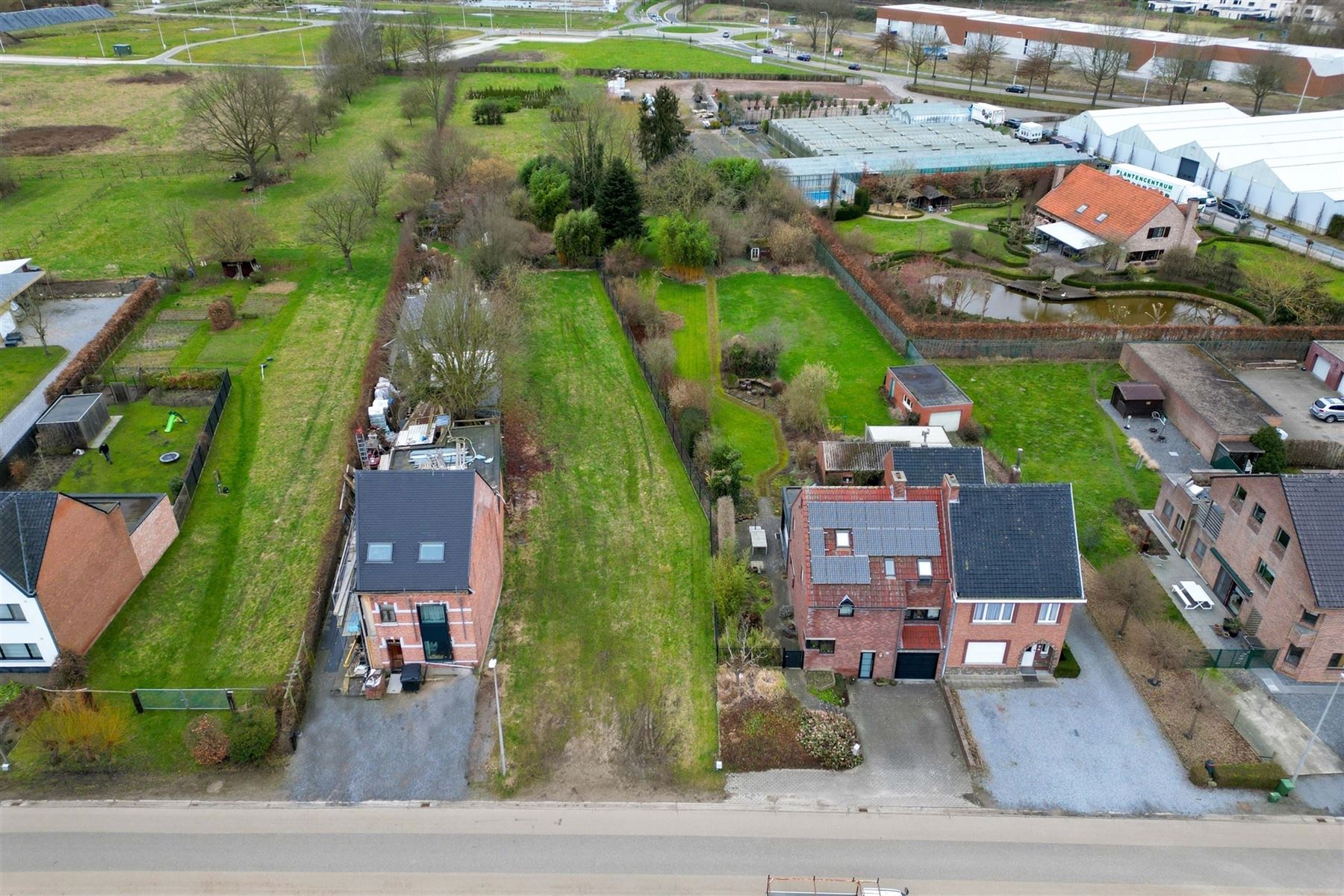 Prachtig en residentieel gelegen perceel van 10a 21ca voor een halfopen bebouwing - foto 5