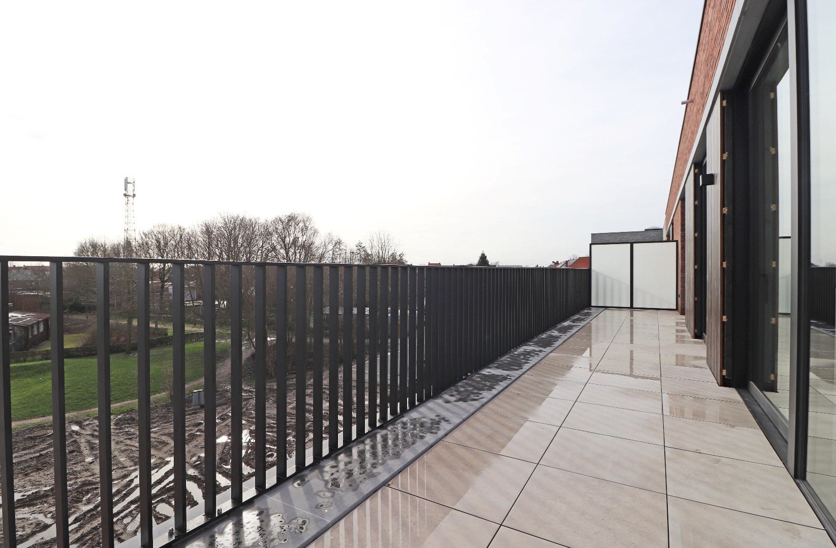 Nieuwbouwappartement met parkeerplaats - foto 4