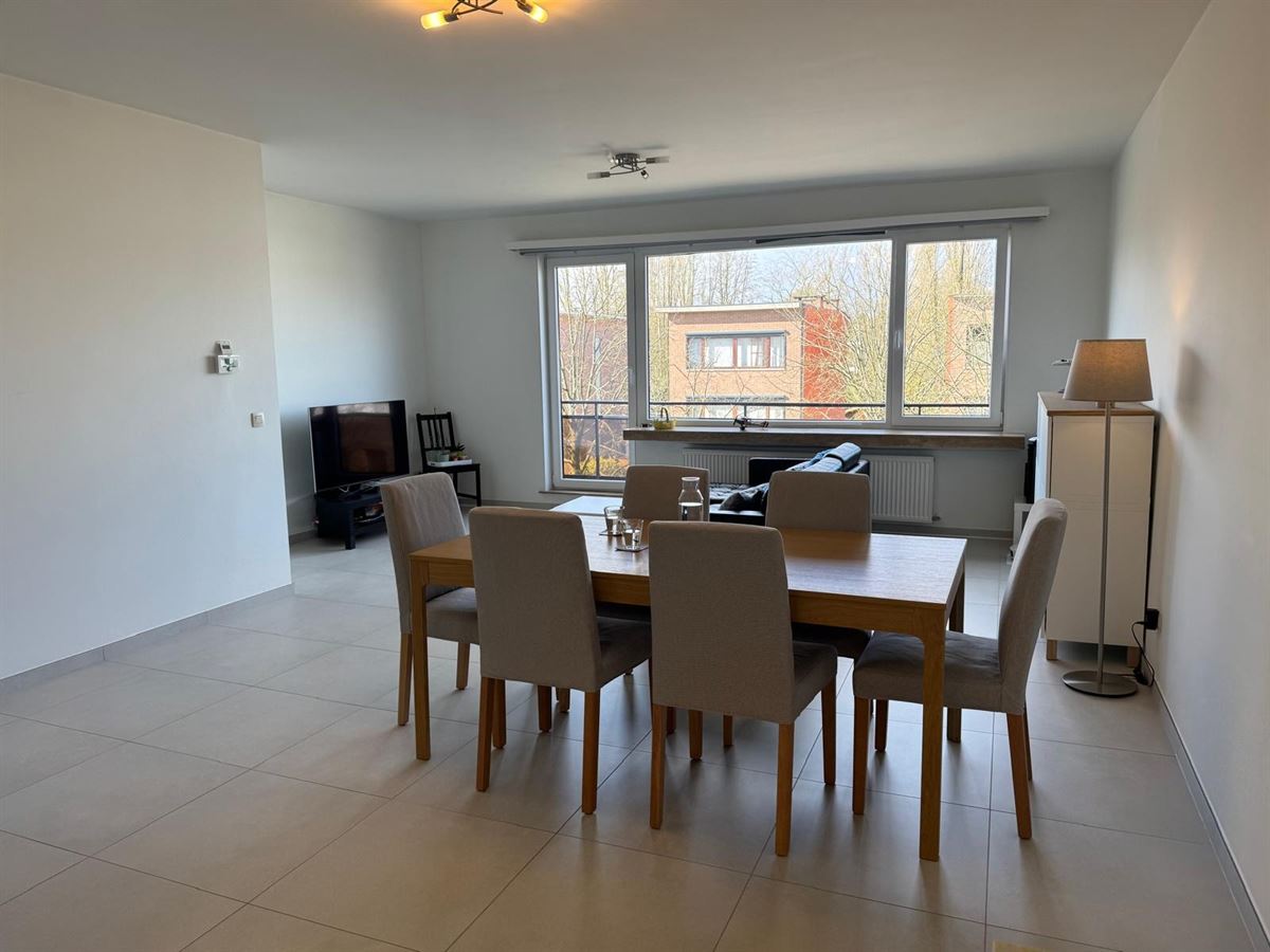 Mooi gerenoveerd 2 slaapkamer appartement - foto 5