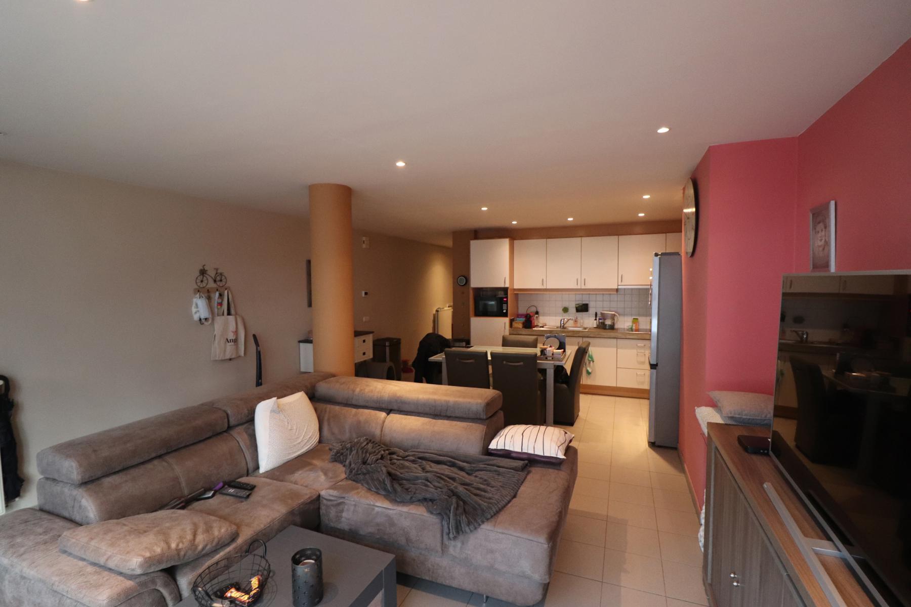 Gelijkvloers appartement met slaapkamer en berging. - foto 2