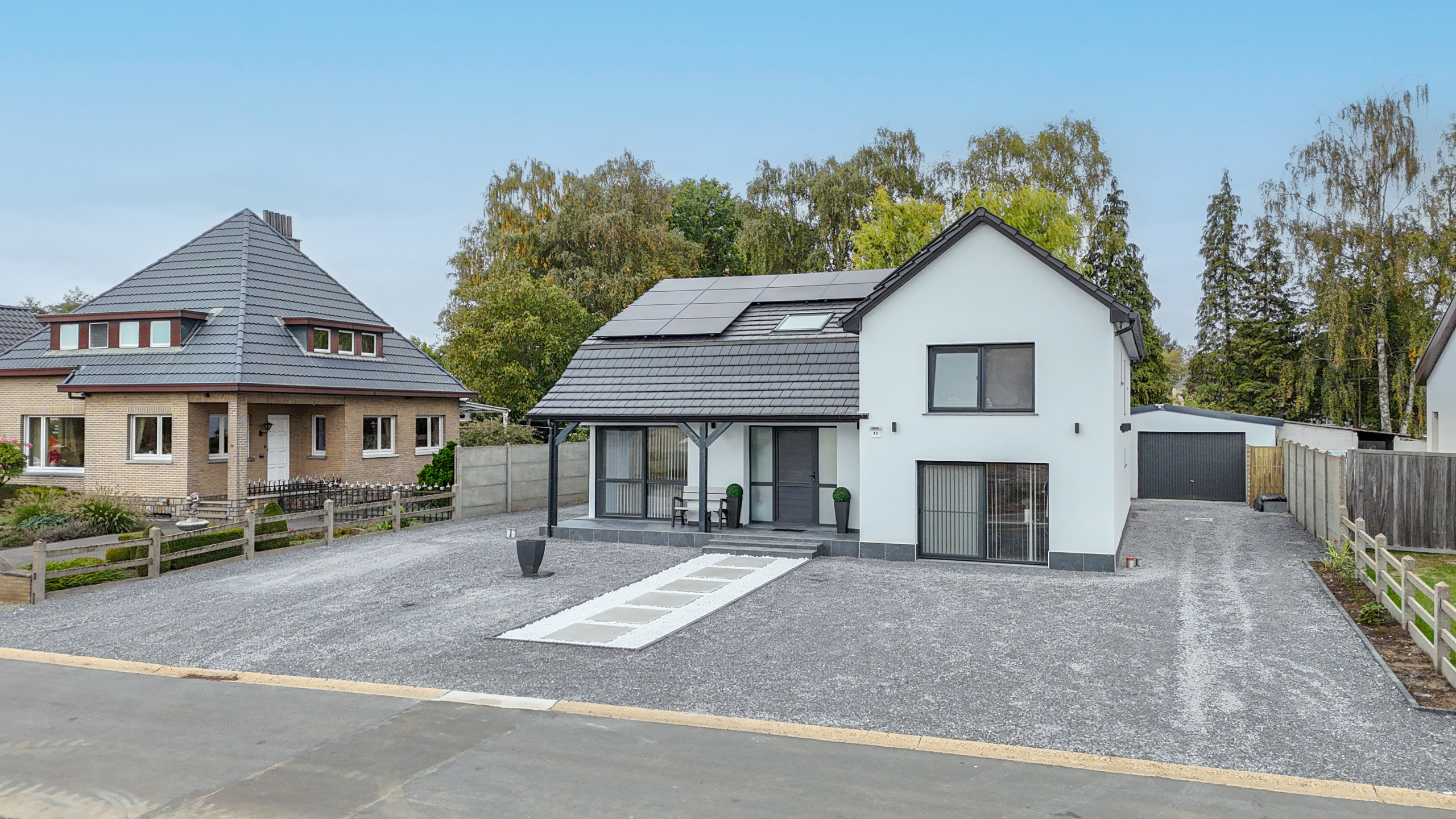 Ruime woning van 256m² met 6 slpk, garage en overdekt terras - foto 2