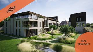 <span><strong>KOM UW APPARTEMENT ONTDEKKEN TIJDENS DE WERFWANDELING VAN ZATERDAG 06 DECEMBER, TUSSEN 10u en 13u!<br /><br />Verkoop met 6% BTW mogelijk, mits voldaan aan de voorwaarden.<br /><br /><span>Vordering van de werken: start van de tweede verdieping.</span></strong><br /><br />Wat je gezinssituatie ook is, in </span><b>De Mousse</b><span> vind je wat je nodig hebt. Van 1-slaapkamer appartement met terras of tuin, tot grotere appartementen en ruime duplexen. Of liever toch een exclusieve penthouse met 3-slaapkamers, 2 badkamers en extra groot terras? Hier is voor ieders wat wils. Elk appartement wordt tot in de puntjes afgewerkt met kwalitatieve materialen. En ook met de orientatie van de terrassen en tuinen werd rekening gehouden, want deze zijn allemaal zuid of zuidwest gericht.<br /><br />Op de locatie waar de appartementen ontwikkeld worden, staat momenteel Meubelzaak Claes. Een zaak die bij vele Desselaars gekend is, net zoals zijn oprichter Jan Claes (1915-1993). Maar what’s in a name? De meeste Desselaars kochten geen meubelen bij Meubelen Claes maar bij Jan van de Mousse. Deze bijnaam had hij te danken aan zijn vader, Karel Claes (1888-1965) toen die nog als loopjongen werkte aan het kanaal Dessel-Kwaadmechelen. Vliegensvlug moest hij boodschappen overbrengen, of beter gezegd “vliegen” tussen 2 locaties. Franstalige directieleden noemden hem daardoor “mouche”. En in het Dessels werd dit al snel “Mousse”, vandaar Jan van de Mousse. Maak dus “vliegensvlug” een afspraak om dit nieuwbouwproject “De Mousse” uitgebreid te bekijken.<br /><br />Energiezuinig? Absoluut! Het volledige project wordt voorzien van zonnepanelen (liefst 4 per unit) en warmtepompen. Hier mag u er gerust van uitgaan dat uw toekomstige woning “bijna-energie-neutraal” zal zijn. En dat is niet enkel goed voor het klimaat maar ook voor uw portefeuille. Hier <b></b>hou je je energiefactuur dus gemakkelijk onder controle. <br /><br /></span>
<p></p>