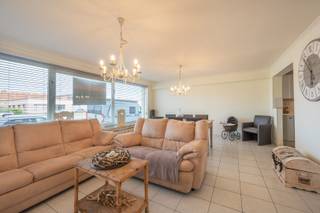 Res. Viking – Ontdek dit prachtige, instapklaar appartement waar ruimte, licht en functionaliteit perfect samenkomen. De open keuken vloeit...