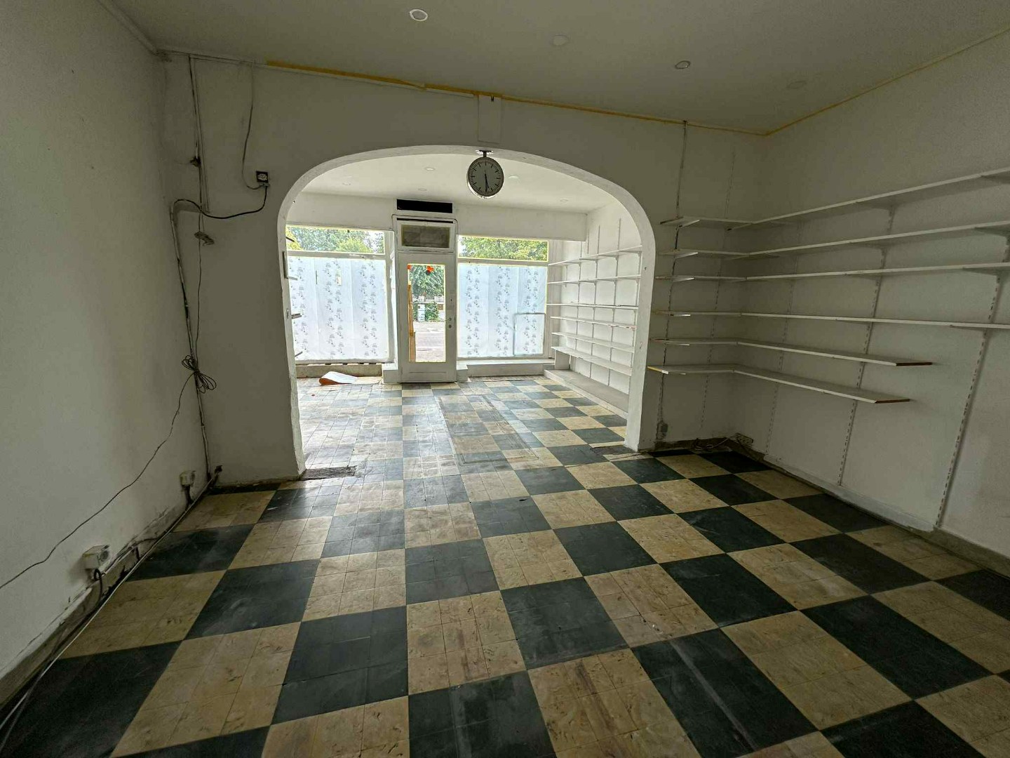 Zichtbare Ligging met Parkeergelegenheid in Borsbeek - foto 3