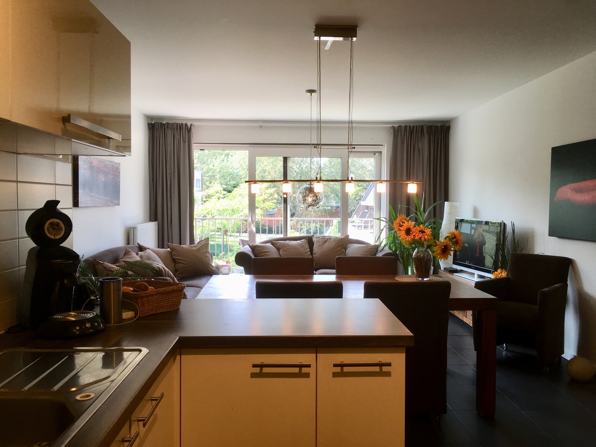 Recent app. met 2 slpk., ruim terras, 2 P en kelderberging - foto 5