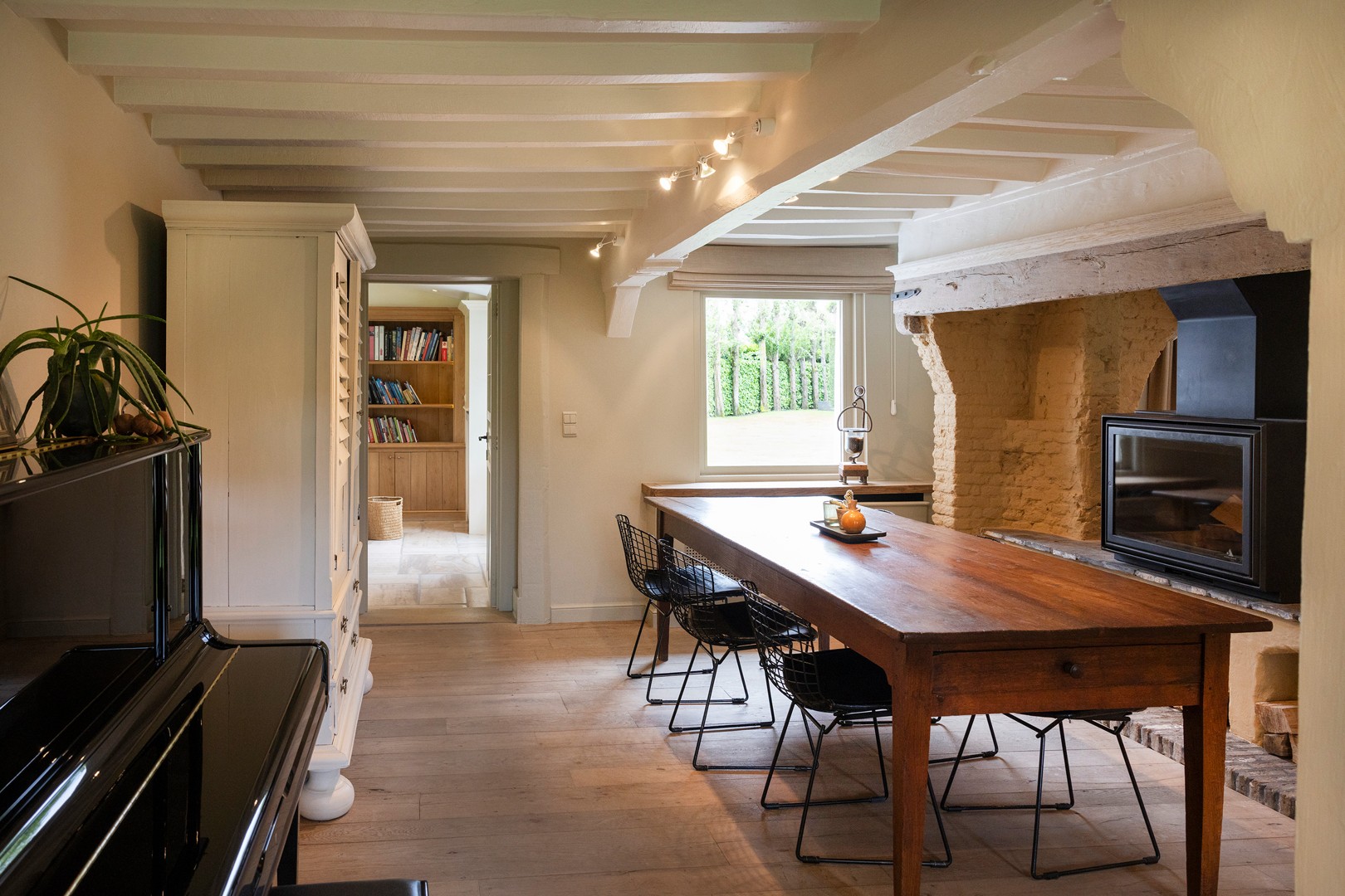 Zeer charmante woning met kwalitatieve, landelijke stijl. - foto 4