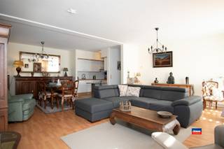 HOBOKEN | APPARTEMENT MET TWEE SLAAPKAMERS OP DE EERSTE VERDIEPING VAN VERZORGD GEBOUW MET LIFT | ZEER GUNSTIG GELEGEN IN HET HARTJE VAN HOBOKEN |...