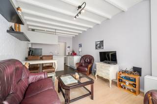 [[ DIT PAND NEEMT DEEL AAN DE ERA OPEN HUIZEN DAG OP 14/3 VAN 11:00 TOT 12:00 ]]Te koop: gelijkvloers appartement in het hart van Lebbeke, op...