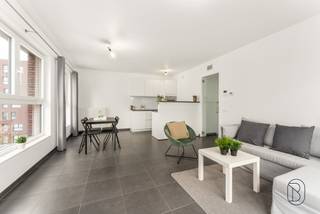 For sale: cosy and energy-efficient apartment with unique views of the River Lys in the centre of Harelbeke!Located in an exceptionally quiet and...