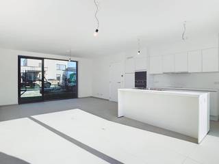 Deze nieuwbouwwoning te huur is een BEN-woning en is voorzien van een tuin met terras. Deze woning biedt een perfecte combinatie van modern design...