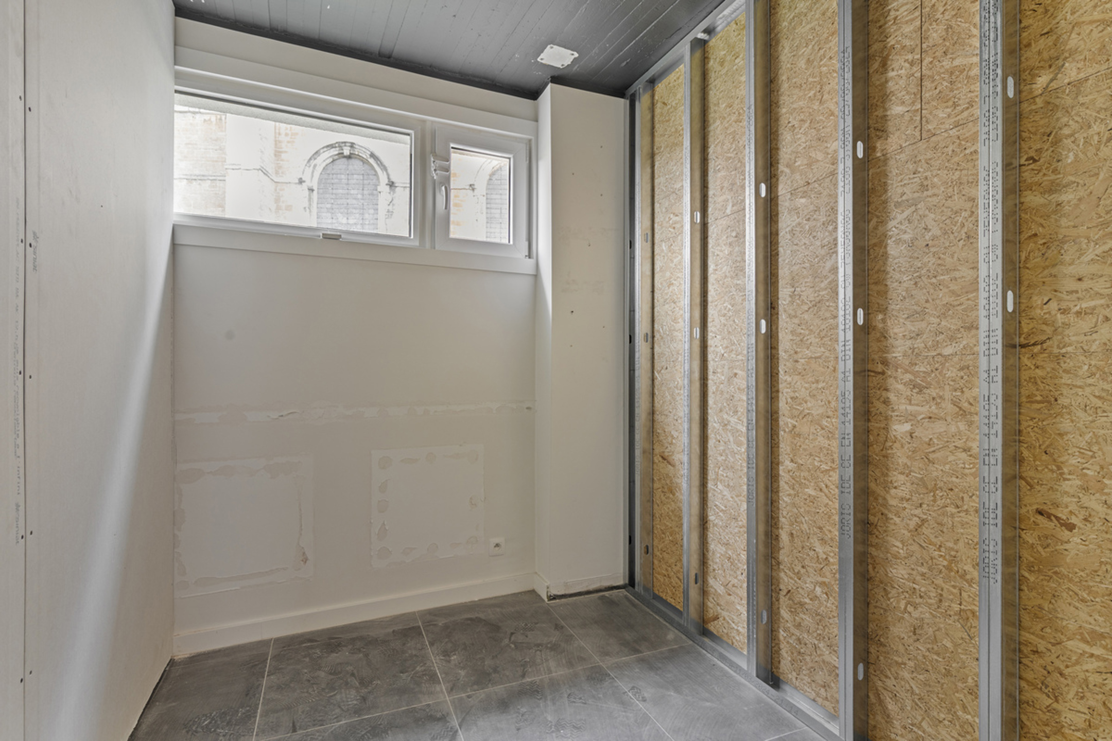 Polyvalente handelszaak in het hart van Grimbergen - foto 5