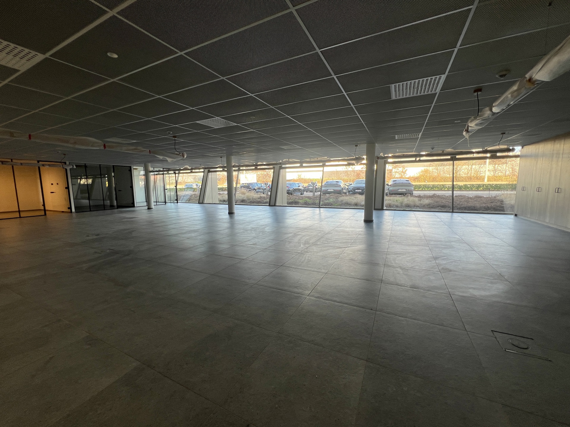 Kantoorruimte op absolute zichtlocatie - foto 5