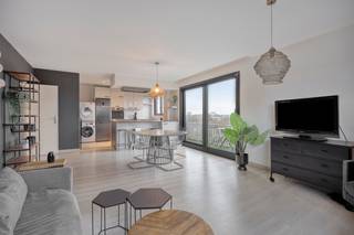 immo DAVID stelt voor: perfect instapklaar 3-slaapkamerappartement.Ontdek samen met ons dit gerenoveerde en instapklare, ruime (116 m²) en lichtrijke...