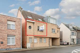 Op een uitstekende locatie, op wandelafstand van het centrum van Berlaar, bevindt zich dit zeer goed onderhouden en...