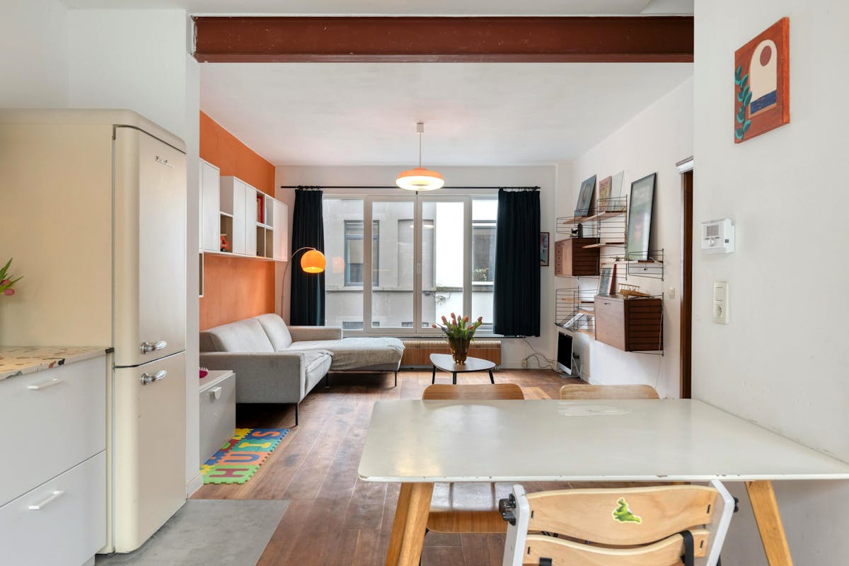 Bel-étage te koop met zonnige tuin en garage - foto 5