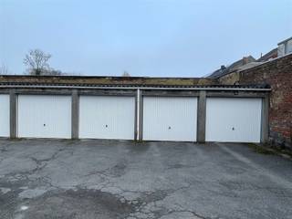 Garage located at Kortrijk, Veldstraat 206 ...
