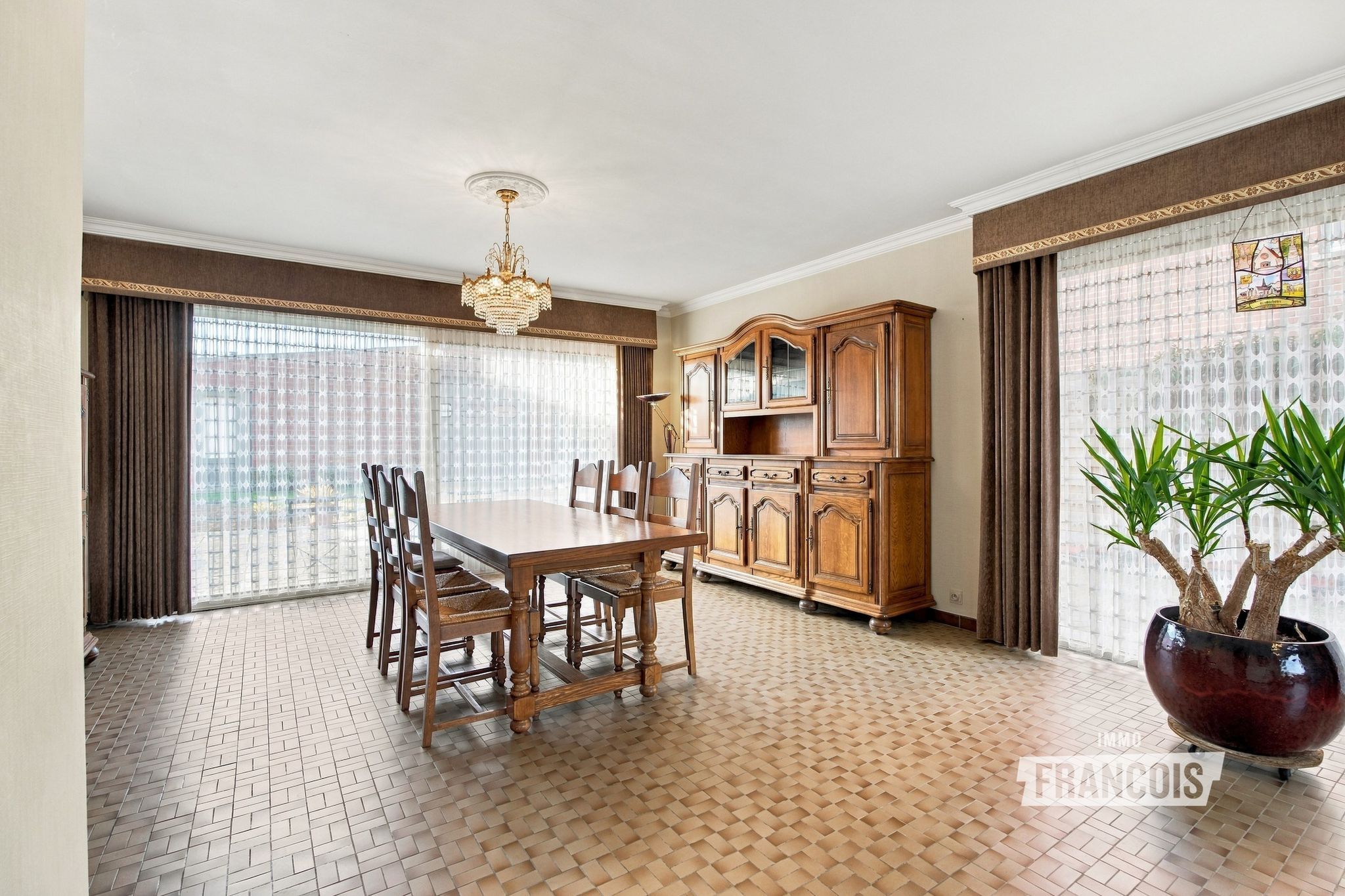 Ruime woning met loods te koop in Krombeke! - foto 4